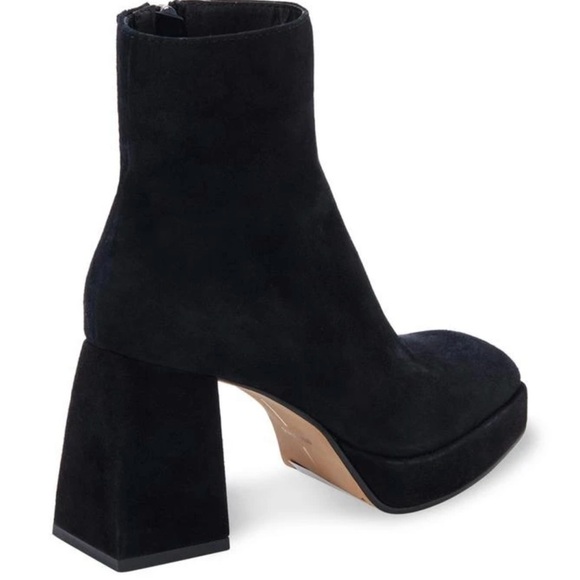 New dolce vita black ulysses booties. Size 8.5 - Picture 9 of 16